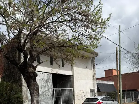 Galpón en alquiler de 400m2 ubicado en José C. Paz