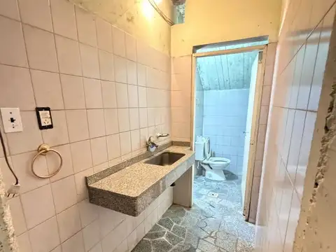 Galpón en alquiler de 400m2 ubicado en José C. Paz