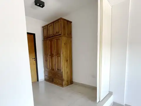 Departamento en Alquiler en La Lucila-Vias/Maipu, $ 520.000
