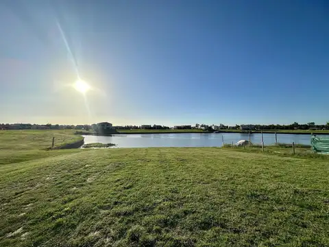 Lote al Río en El Naudir – Aguas Privadas