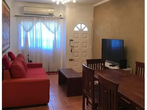 Depto Tipo Casa en Venta de 4 dormitorios