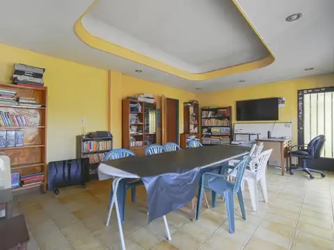 Casa en Venta en Barrio Don Bosco, USD 349.000