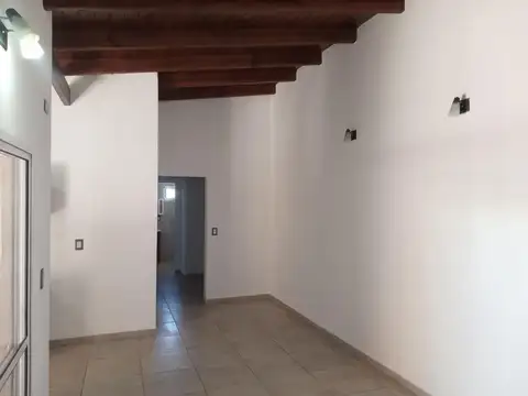 Departamento en Alquiler en Roldan, $ 650.000