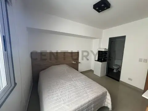 Salguero 2000, Piso 0