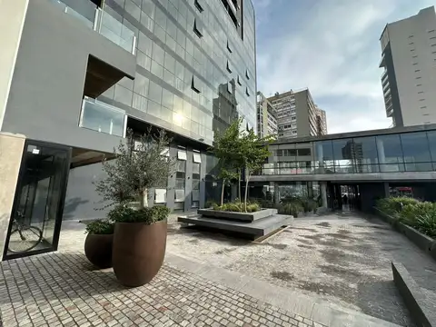 Avenida Meeks al 300