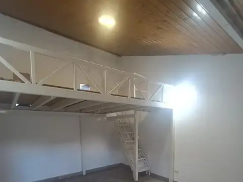 Departamento en Alquiler de Monoambiente