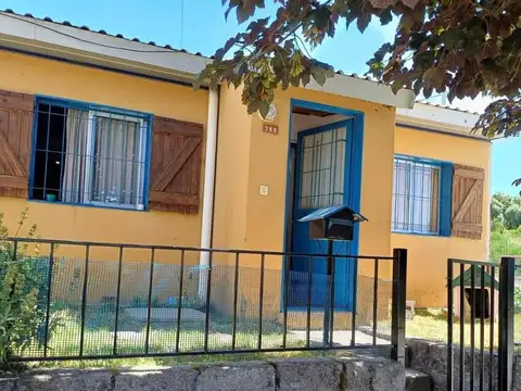 Casa en venta 400 Viviendas