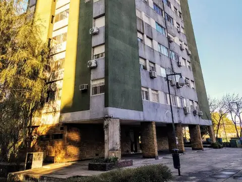 DEPARTAMENTO DE 3 AMBIENTES  AL FRENTE