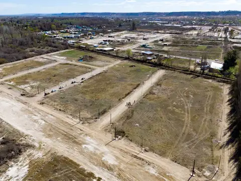 VENTA DE LOTE EN ESQUINA EN LOTEO LA CATALINA