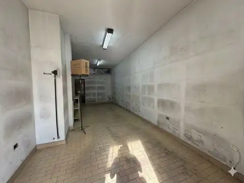 Local en Alquiler en Mataderos, $ 600.000