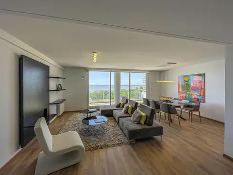 Departamento en Rosario, 2 dormitorios, vista al rio, con cochera doble y baulera