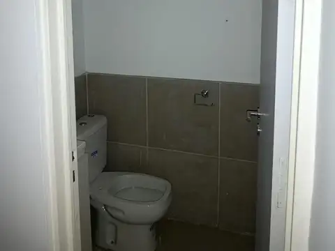 LOCAL COMERCIAL - SAN NICOLAS 1628