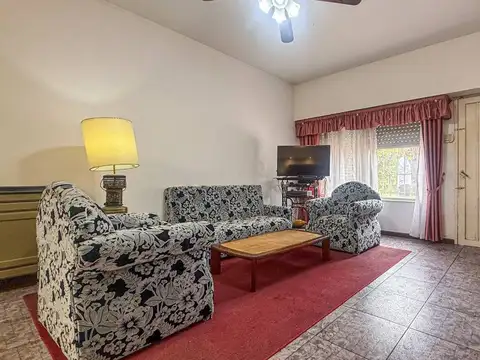 Calle Comodoro Rivadavia 4000