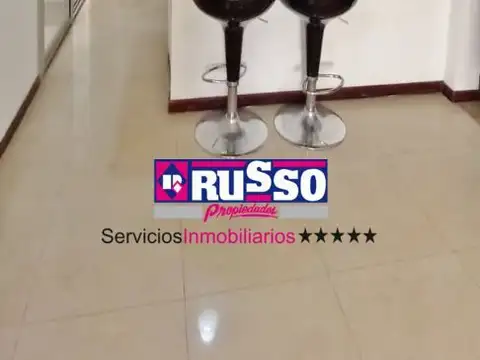 Depto Tipo Casa 3 ambientes con 2 baños
