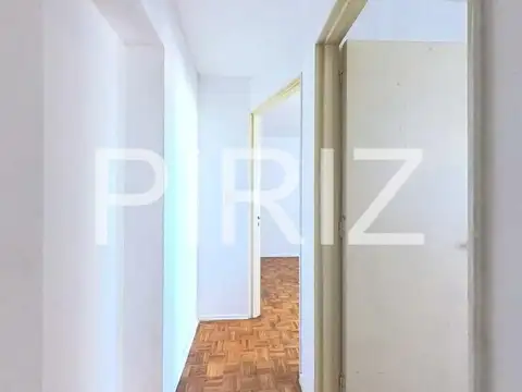 Departamento en Venta en Flores Sur, USD 68.000