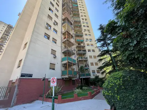 Impecable 4 ambientes con cochera