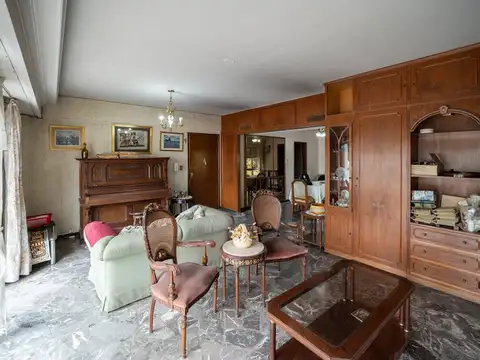 Departamento 3 dormitorios Piso exclusivo Escalera