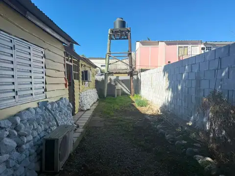 2 CABAÑAS EN PLAYA DE ORO A METROS DEL RIO
