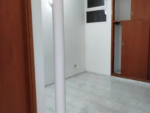 ALQUILER AMPLIO MONOAMBIENTE ALVEAR Y MENDOZA