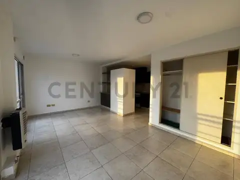 Departamento en Alquiler en Villa Bosch, $ 500.000
