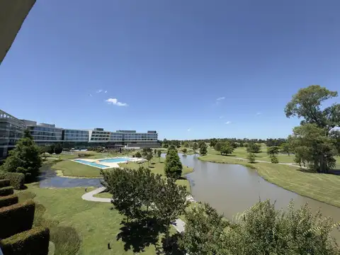 Departamento en Pilar Golf Club
