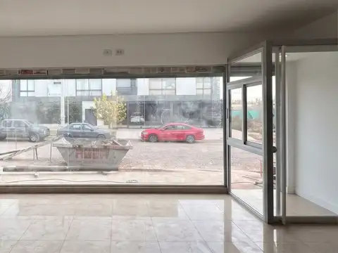 Local en Venta en Luzuriaga, USD 57.000