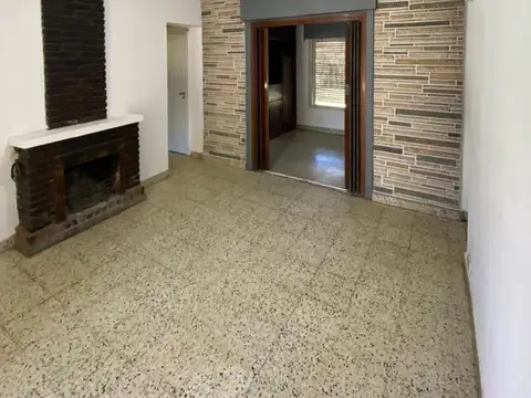 Casa en Alquiler en Ituzaingo Norte, $ 1.000.000