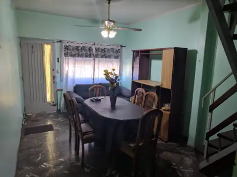 DUPLEX 3 AMBIENTES EN RAMOS MEJIA ZONA COLEGIO DON BOSCO