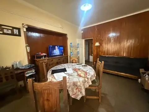 Depto Tipo Casa en Venta de 4 ambientes