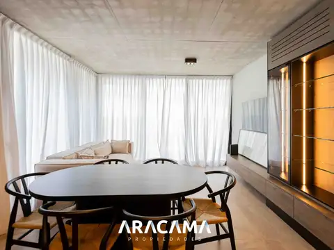 Cabral 3300 100, Piso 2