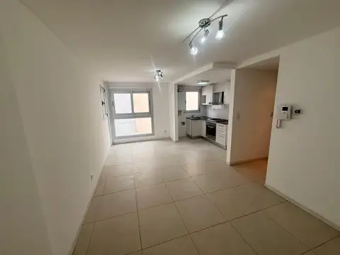 Departamento en Cordoba 2000 en alquiler 24 meses de dos ambientes con cochera