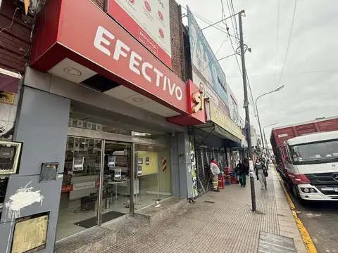 Local en Venta en Liniers, CABA