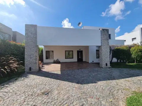 Casa en Venta - 3 dormitorios -