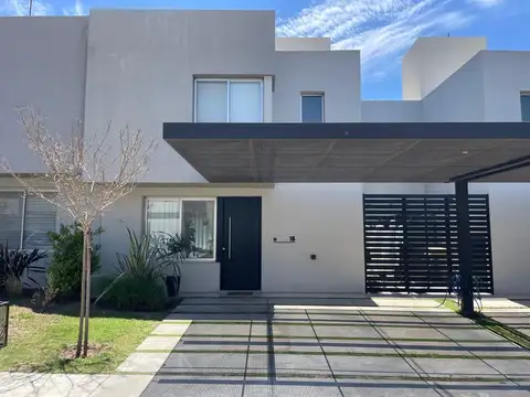 DUPLEX EN VENTA EN BARRIO PRIVADO ROSSEN, VALLE ESCONDIDO, 3 DORMITORIOS + PILETA