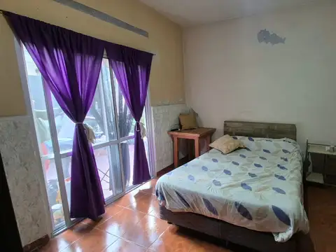 Depto Tipo Casa en Venta con 1 cocheras
