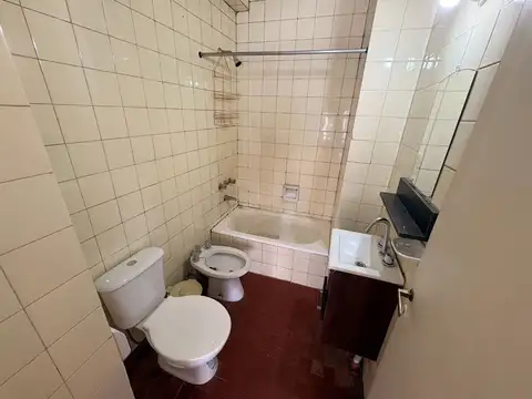 ALQUILER MONOAMBIENTE  LUMINOSO ALMAGRO