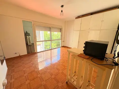 ALQUILER MONOAMBIENTE  LUMINOSO ALMAGRO