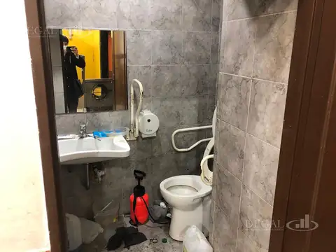 Local en Venta en San Nicolás, USD 500.000