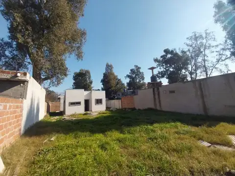 Manuela Pedraza al 1300