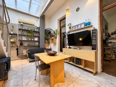 Depto Tipo Casa en Venta en Caballito, USD 159.000