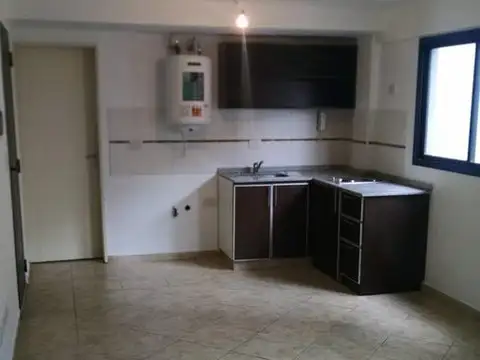 DEPARTAMENTO MONOAMBIENTE EN ALQUILER MORON
