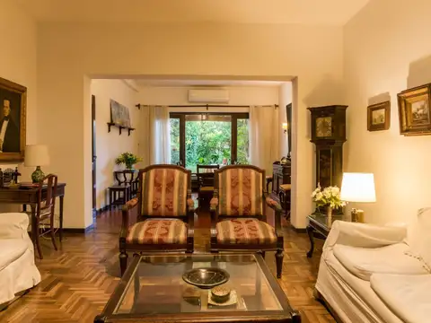 Casa Venta tres plantas Acassuso