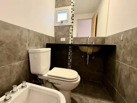 Departamento en Alquiler con 1 cocheras