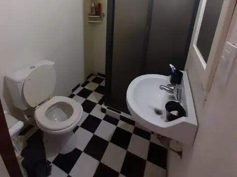 Casa En Venta 4 Ambientes Paso Del Rey 1800