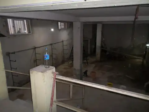 Local en Venta 40 años