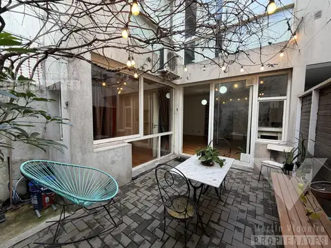PH  de dos ambientes en planta baja con patio propio. Vera y Humboldt