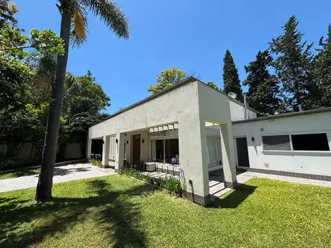 CASA DE CATEGORÍA - SAUCE VIEJO