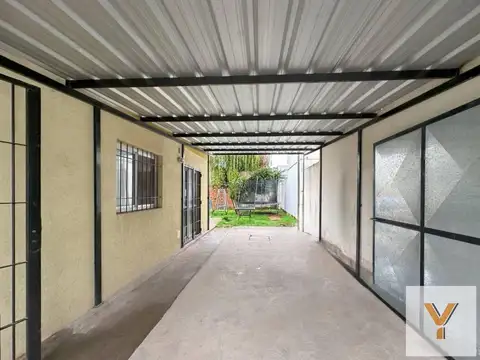 Casa en venta - 2 Dormitorios 1 Baño - Santa Fe
