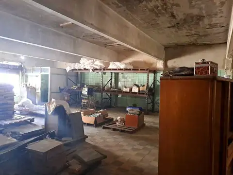 Galpon en Venta en Remedios de Escalada, USD 118.000
