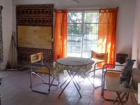 Casa en Venta - 2 Dormitorios 1 Baño - 168mts - Las Toninas